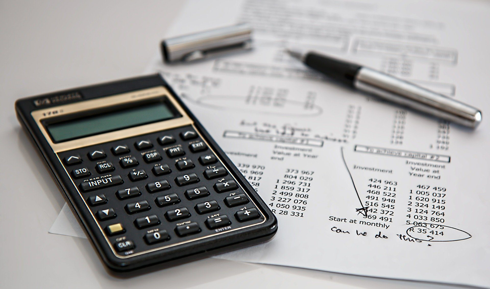 How to Reduce Taxes When Investing?